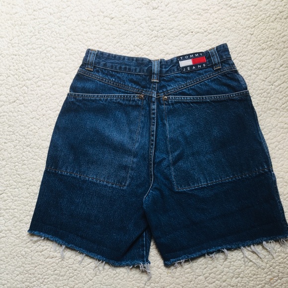 Vintage Tommy Hilfiger cut off short - Picture 5 of 5